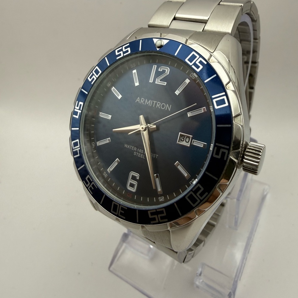 Armitron Blue Face/Bezel Stainless Steel Luminescent Quartz (New Battery) - Picture 14 of 15